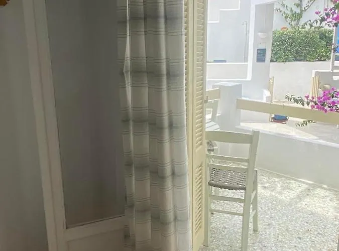 Korali And Отель